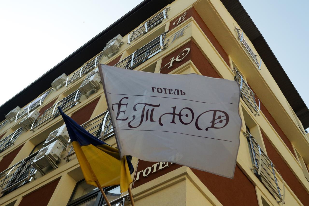 Etude Hotel Lviv Eksteriør billede